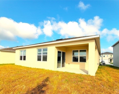 420 Noble Avenue - Photo Thumbnail 20