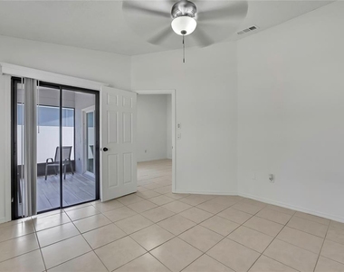 8053 Canterbury Street - Photo Thumbnail 11
