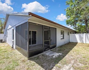 8053 Canterbury Street - Photo Thumbnail 23