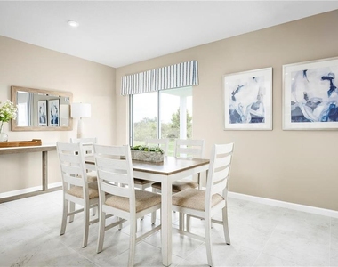 2744 Ginger Lane - Photo Thumbnail 3