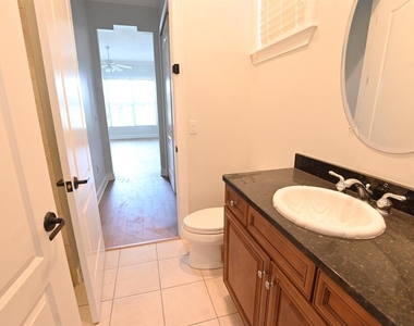 8122 Whitford Court - Photo Thumbnail 7