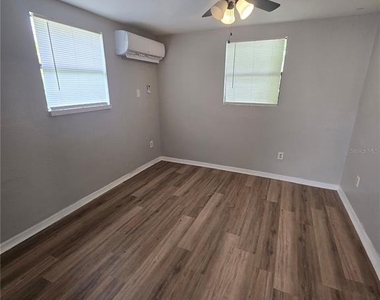 2406 E Clark Street - Photo Thumbnail 2