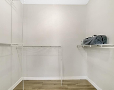 2522 Evergreen Drive - Photo Thumbnail 14