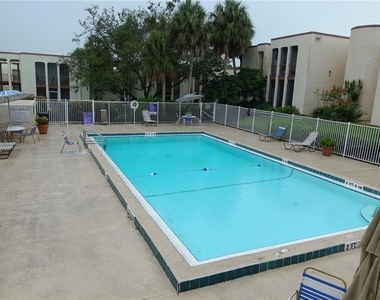 512 Orange Drive - Photo Thumbnail 18