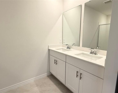 3905 Giorgio Drive - Photo Thumbnail 15