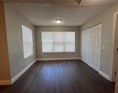 4532 Commander Drive - Photo Thumbnail 5