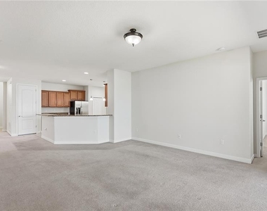2217 Crosston Circle - Photo Thumbnail 2