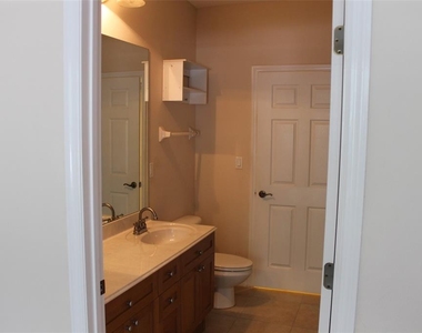 11564 Mizzon Drive - Photo Thumbnail 13