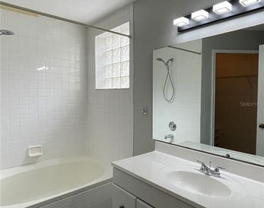 3791 Huntwicke Boulevard - Photo Thumbnail 11
