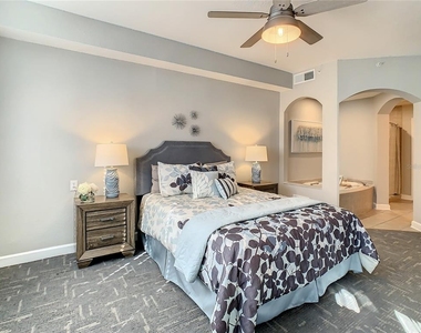 7503 Atlantis Way - Photo Thumbnail 2