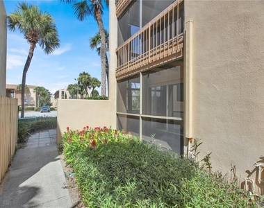596 Orange Drive - Photo Thumbnail 20