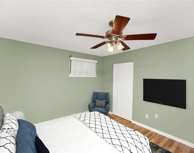 596 Orange Drive - Photo Thumbnail 12