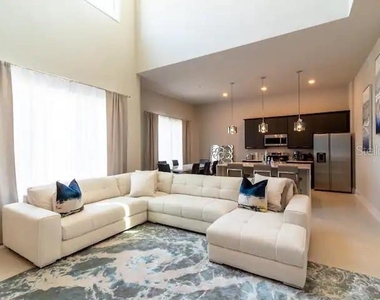 7740 Sandy Ridge Drive - Photo Thumbnail 7
