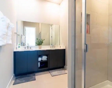 7740 Sandy Ridge Drive - Photo Thumbnail 21
