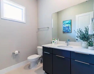 7740 Sandy Ridge Drive - Photo Thumbnail 23