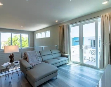 7740 Sandy Ridge Drive - Photo Thumbnail 28