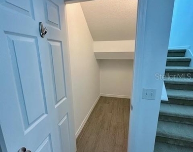8642 Powder Ridge Trail - Photo Thumbnail 4