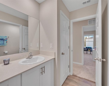 12710 Hysmith Loop - Photo Thumbnail 23