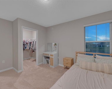 12710 Hysmith Loop - Photo Thumbnail 58