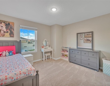 12710 Hysmith Loop - Photo Thumbnail 27