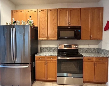 2549 Twain Drive - Photo Thumbnail 3