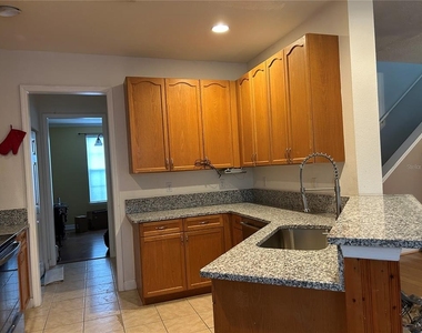 2549 Twain Drive - Photo Thumbnail 8