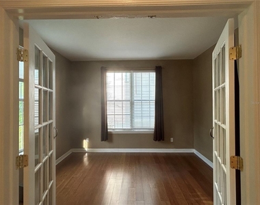 2549 Twain Drive - Photo Thumbnail 23