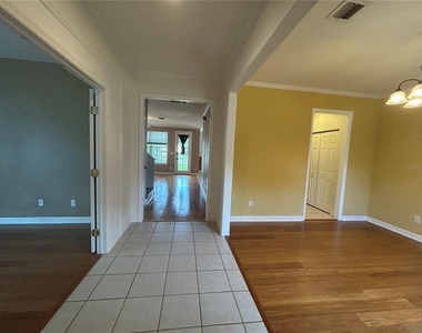 2549 Twain Drive - Photo Thumbnail 1