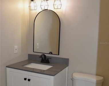 7423 Sw 42nd Place - Photo Thumbnail 18