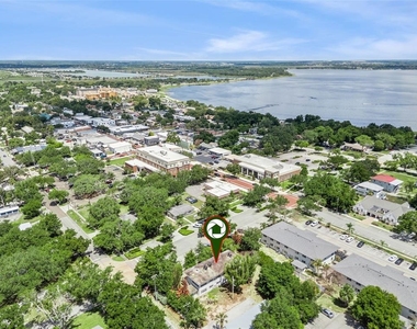 791 Lake Avenue - Photo Thumbnail 24