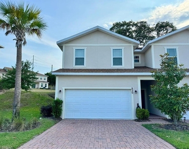 930 Lakefront Village Drive - Photo Thumbnail 1