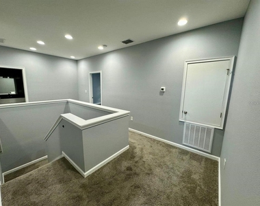 930 Lakefront Village Drive - Photo Thumbnail 8