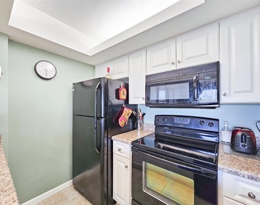 3600 S Ocean Shore Boulevard - Photo Thumbnail 9