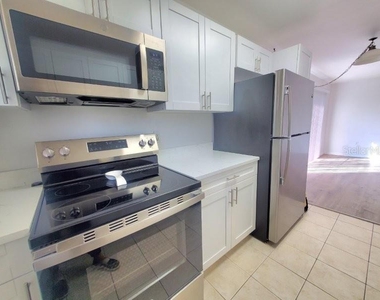 150 Harborside Ave - Photo Thumbnail 19