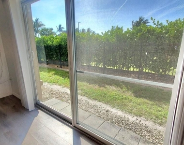 150 Harborside Ave - Photo Thumbnail 9