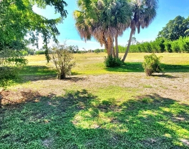 2451 Aquilos Court - Photo Thumbnail 2