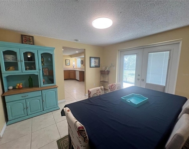 650 Hartford Drive Nw - Photo Thumbnail 4