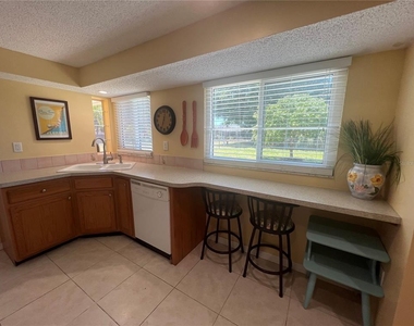 650 Hartford Drive Nw - Photo Thumbnail 6