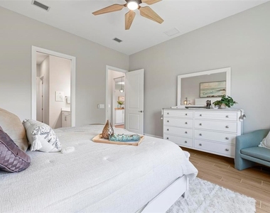 6205 Grande Talon Lane - Photo Thumbnail 21