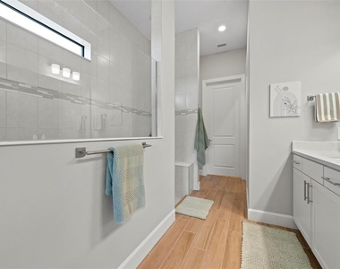 6205 Grande Talon Lane - Photo Thumbnail 23