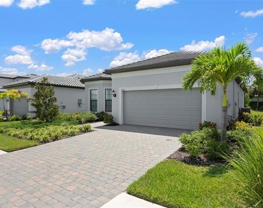 6205 Grande Talon Lane - Photo Thumbnail 1