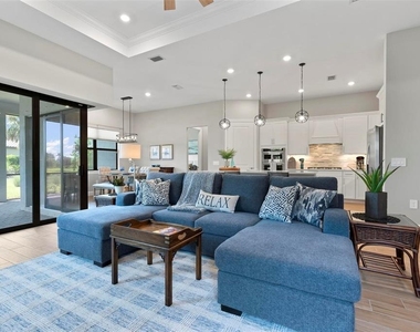 6205 Grande Talon Lane - Photo Thumbnail 9