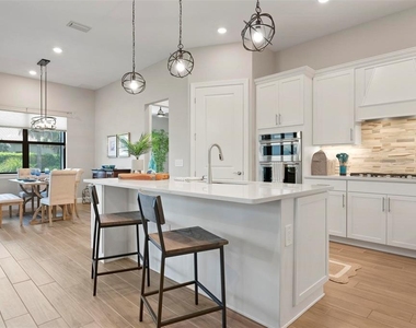6205 Grande Talon Lane - Photo Thumbnail 11