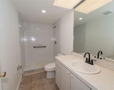 2433 Twin Drive - Photo Thumbnail 13