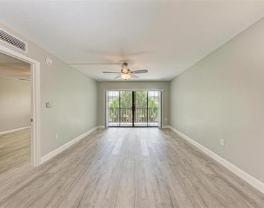 515 30th Avenue W - Photo Thumbnail 8