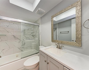 515 30th Avenue W - Photo Thumbnail 17