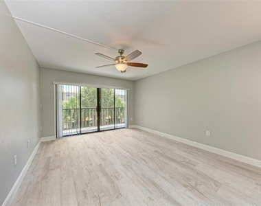 515 30th Avenue W - Photo Thumbnail 10
