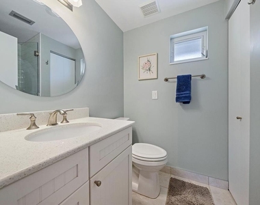 5869 Tidewood Avenue - Photo Thumbnail 19