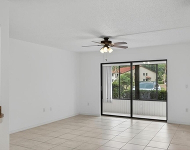 5735 Gardens Drive - Photo Thumbnail 17