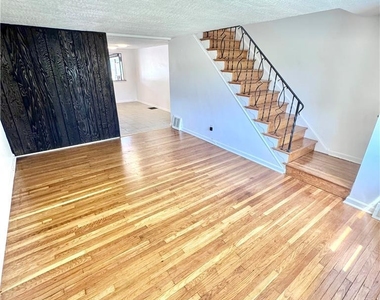 749 Benton Street - Photo Thumbnail 1